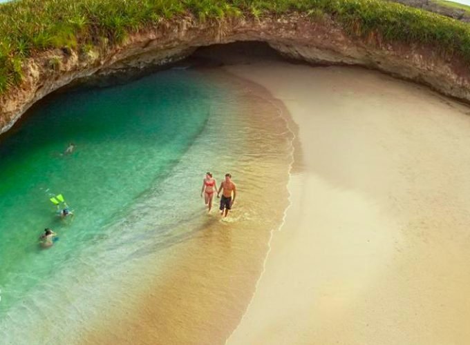 Playa Escondida Islas Marietas