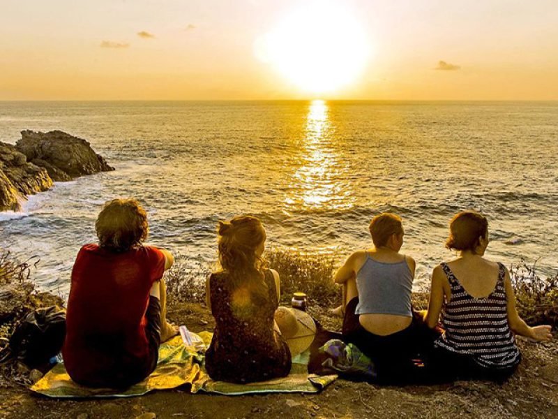 Atardecer en Punta Cometa