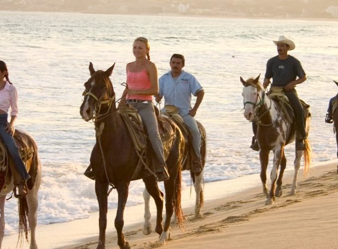 Paseo en Caballo Montañas y Playa