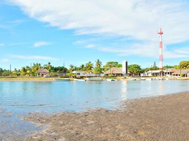 Puerto Arista y Boca del Cielo