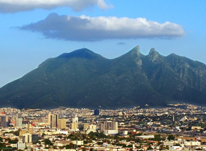 Cerro de la Silla Teleférico Sunset Hike