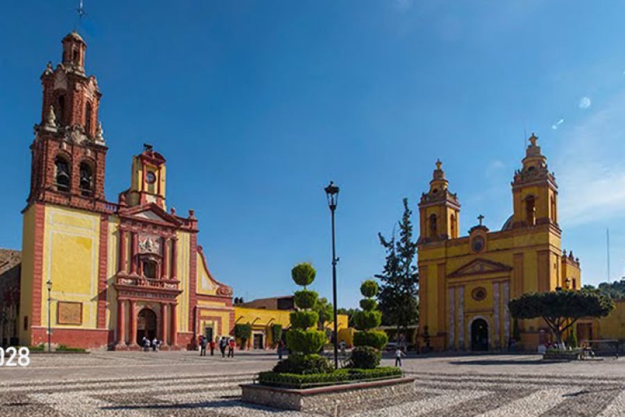 Pueblos Mágicos Bernal y Cadereyta de Montes