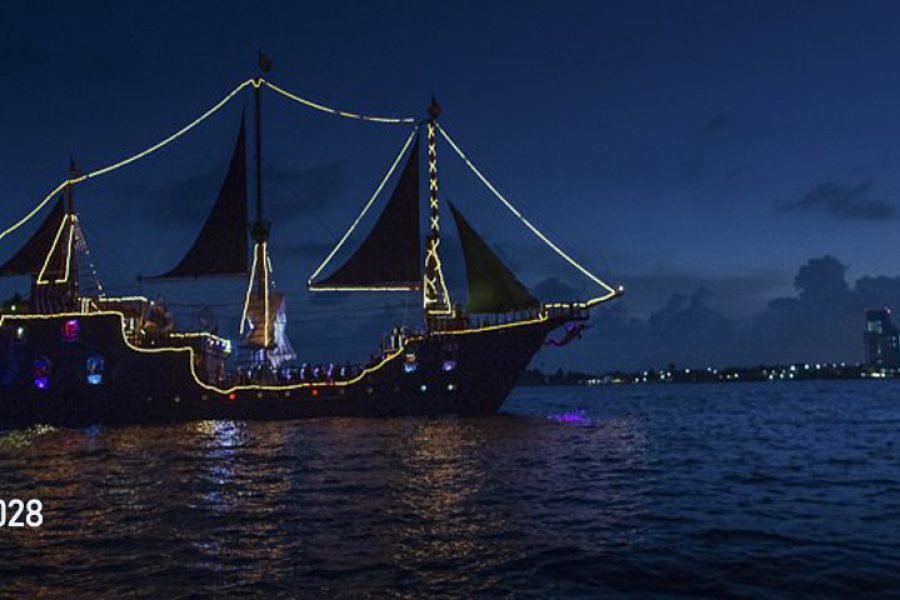 Barco Pirata Jolly Roger