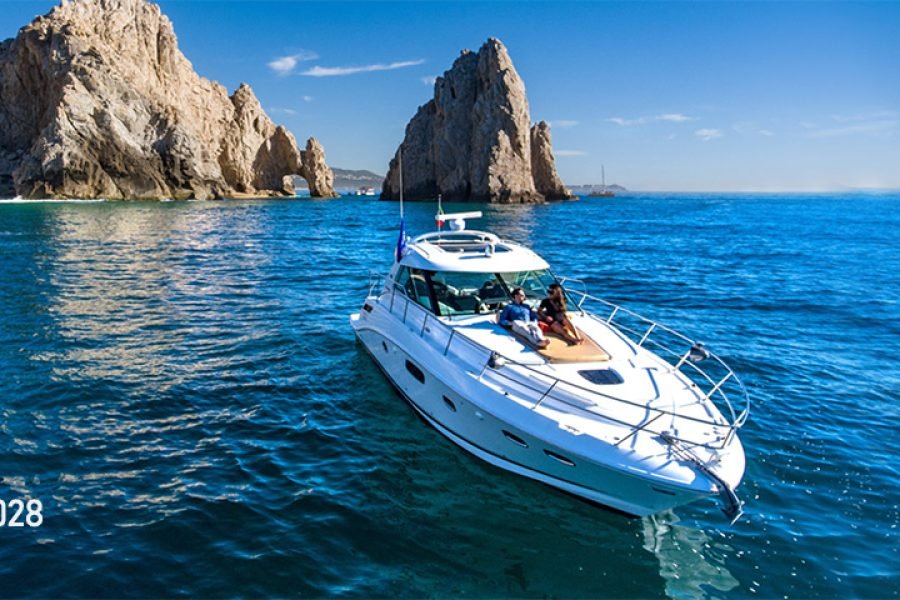 Yate de Lujo en Los Cabos en Privado Hasta 8 Pax