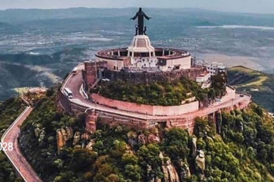 Cerro del Cubilete y Cristo Rey