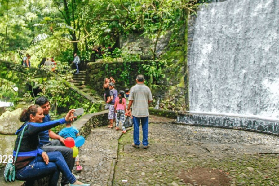 Tour a Uruapan