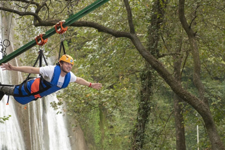 Parque Cola de Caballo All Inclusive